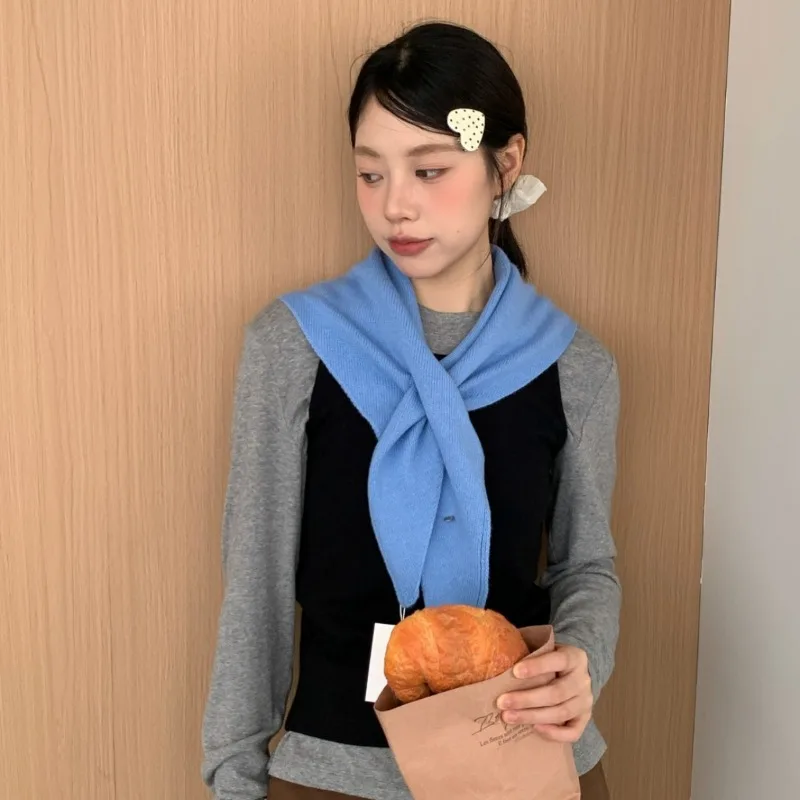 

2025 вязаный треугольный шарф, осенне-зимняя декоративная шаль, универсальный шерстяной мягкий клейкий шарф