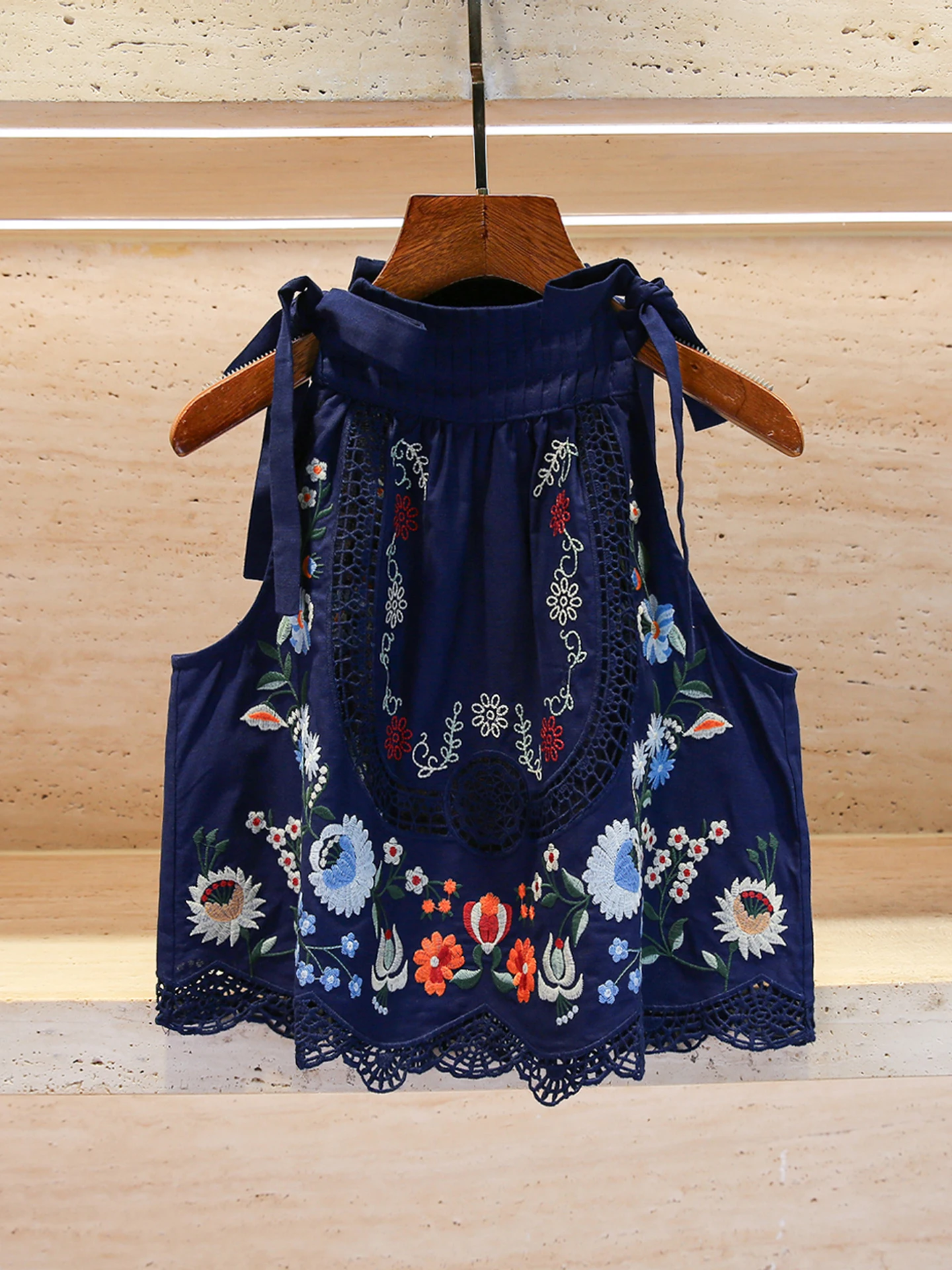 High-End Autumn Floral Embroidery Vest Strap Top + Long Skirt Set Women's Faion Ensemble ort Sve Square Collar Casual ...