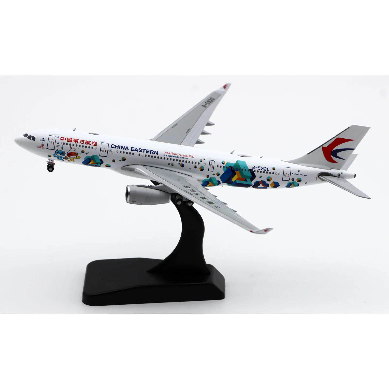 XX40070 Alloy Collectible Plane Gift JC Wings 1:400 CHINA EASTERN Airlines Airbus A330-200 Diecast Aircraft Jet Model B-5920