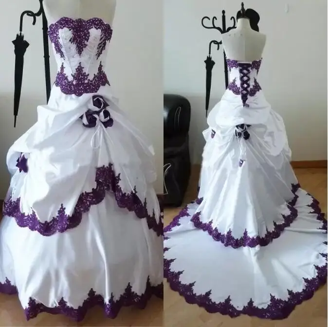 Retro White And Purple Ball Gown Wedding Dresses Gothic Medieval Victorian lace-up Corset Bridal Dress Plus Size