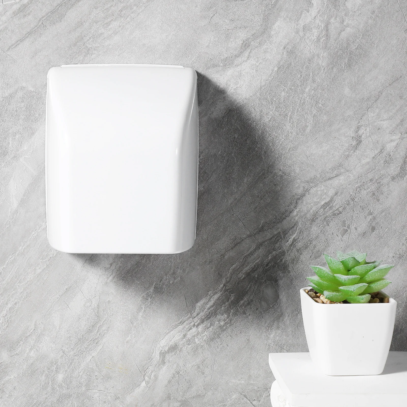 

Wall Socket Splash Guard Cover Waterproof Electrical Outlet Protector Large Opening Angle Bathroom Kitchen Outlet Cover