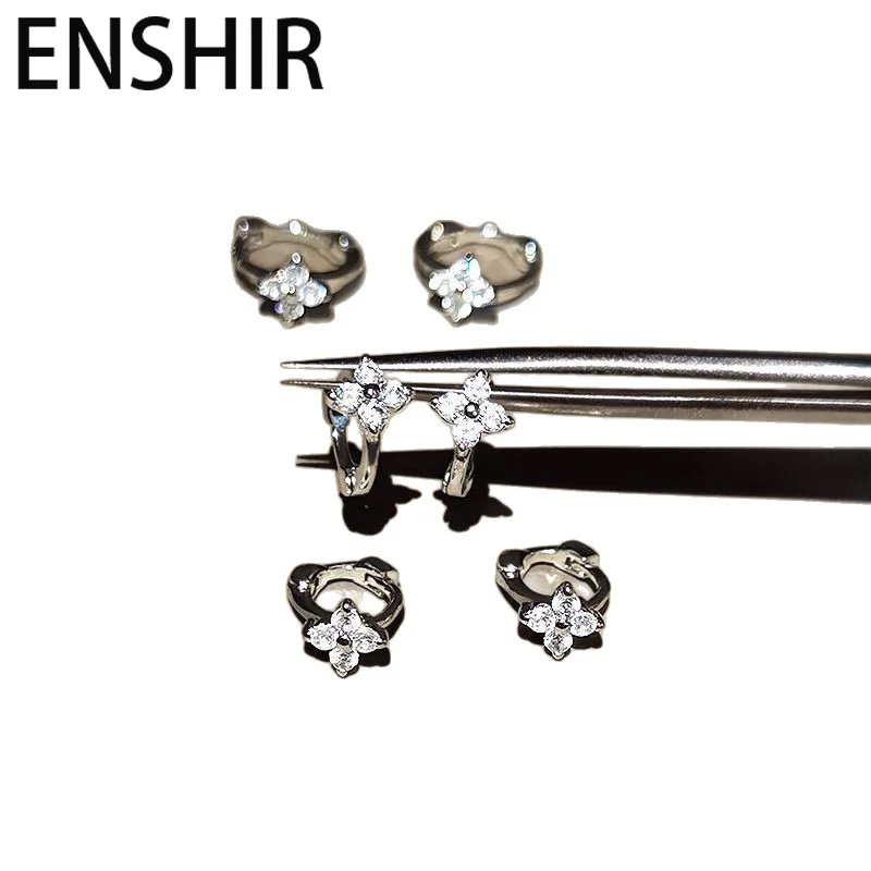 ENSHIR Super Sparkling Paved Clover Earrings For Women Rim Mini Hoop Ear Cuff Elegant Niche Design Jewelry Gifts Wholesale