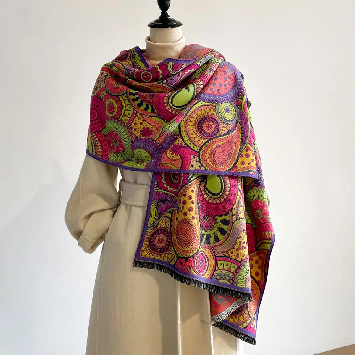 Damen High-End-Katzen-Design, Herbst-Winter, doppelseitiger Jacquard, Premium-Schals aus Kaschmirimitat, verdickter großer Schal – Detail 10