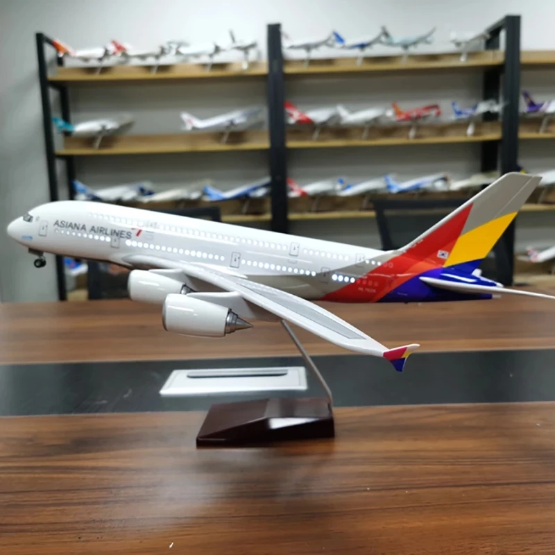 New 46CM 1/160 Scale A380 Korean Airplane ASIANA Airline Model W LED Light and Landing Gear Die Cast Plastic Resin Aircraft Toy