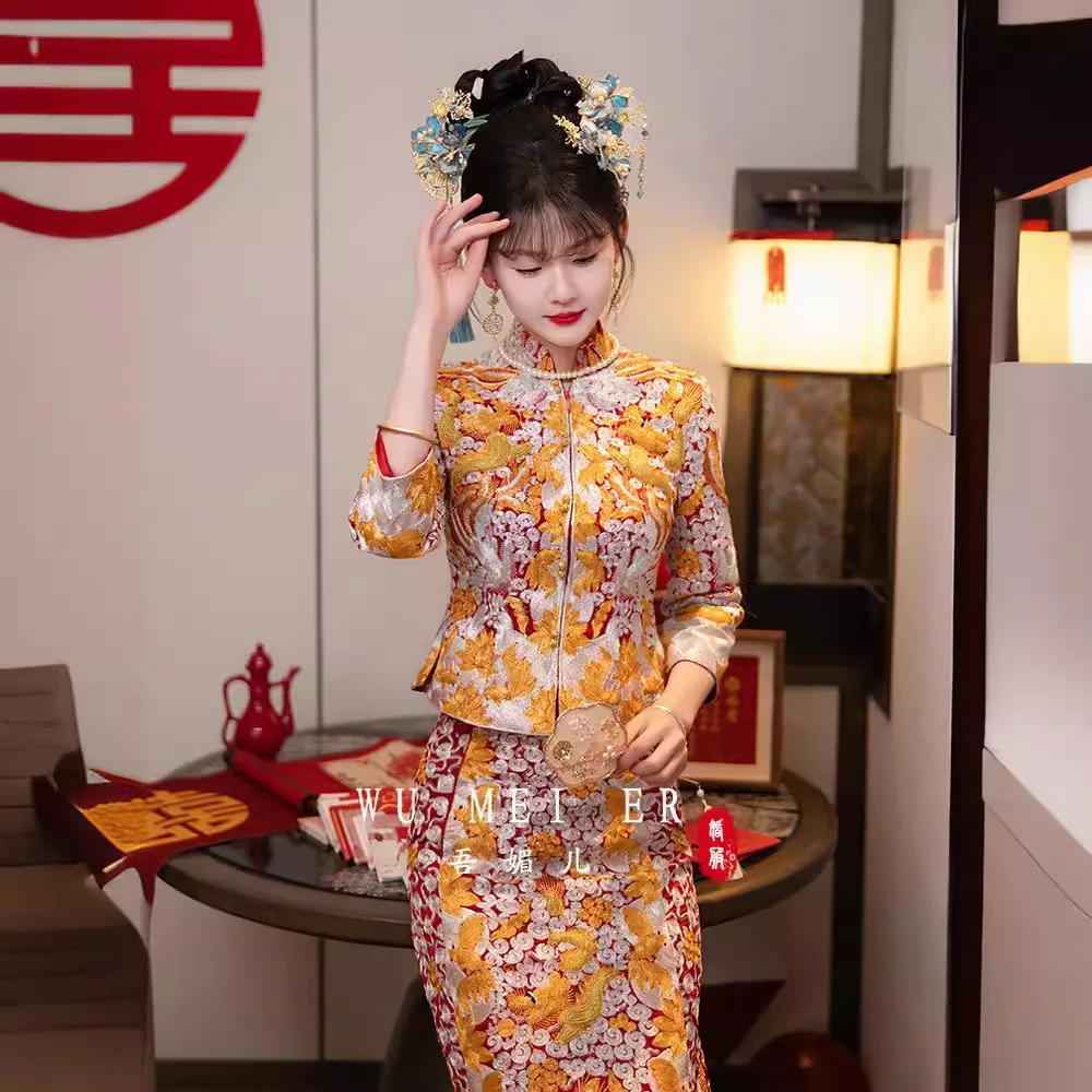 2024 New Xiuhe Bride Dress Heavy Industry Wedding Toast out of Court Emperor Female