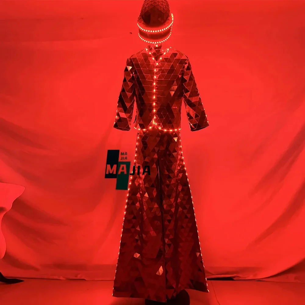 Costume da specchio rosso Trampoli Walker Costume da robot a LED per DJ Party Performance Show Dance Party Halloween Pasqua