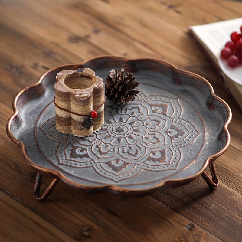 Metal handicraft tray Teahouse fireplace brewed tea fruit refreshment fruit tray American retro engraved ornaments