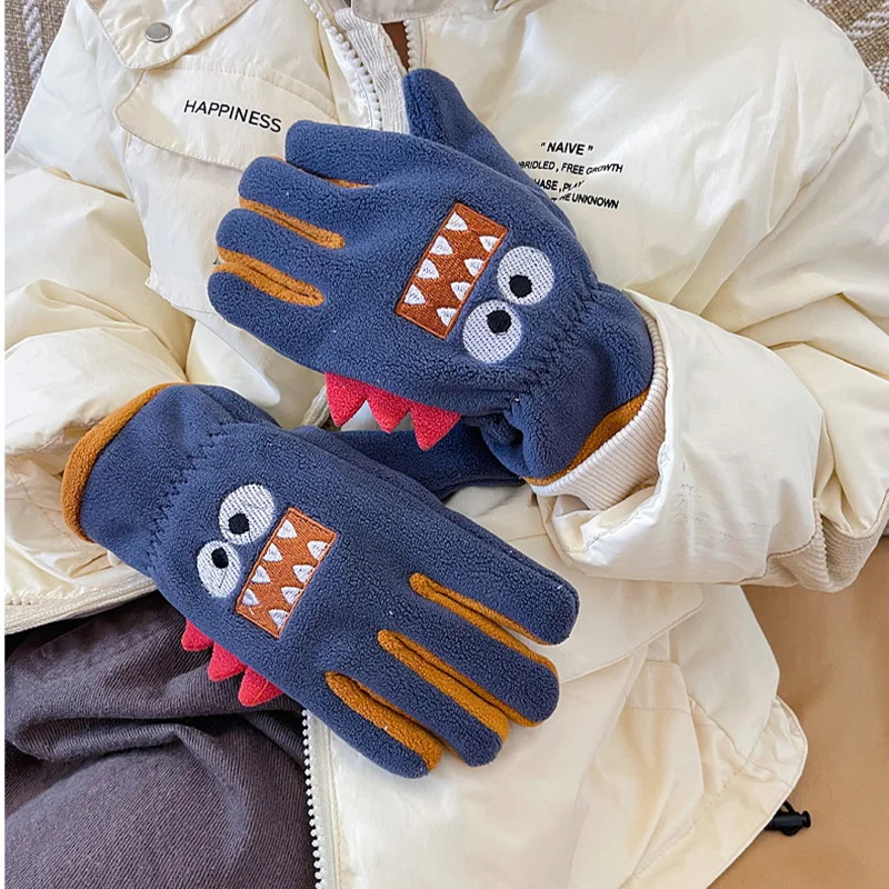 Guantes de lana de Coral para niños, bordado de tiburón de dibujos animados, guantes gruesos para exteriores, mantener el calor, invierno, 5 a 12