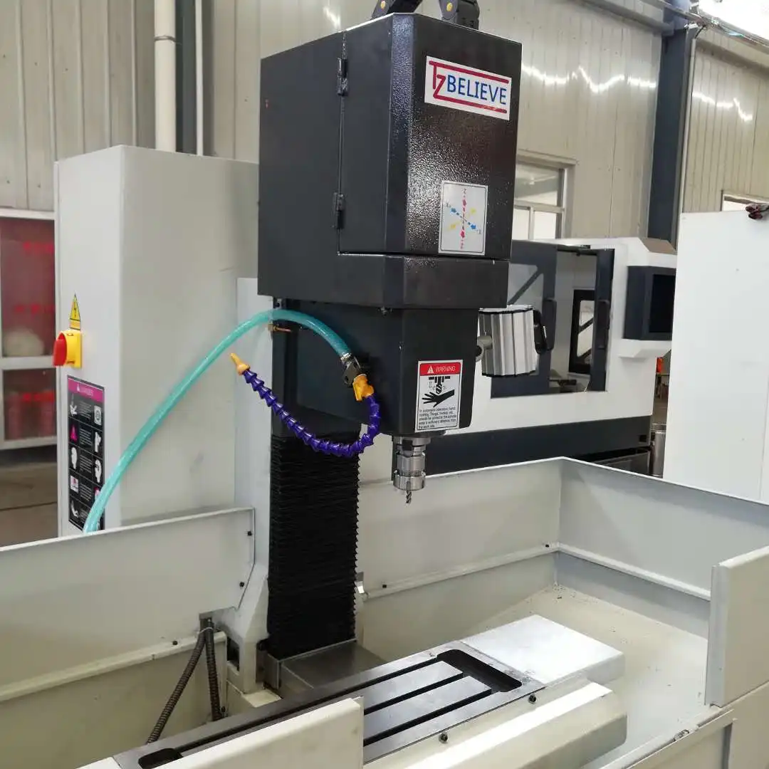 ماكينة تفريز XK7120 CNC, تحكم MACH3