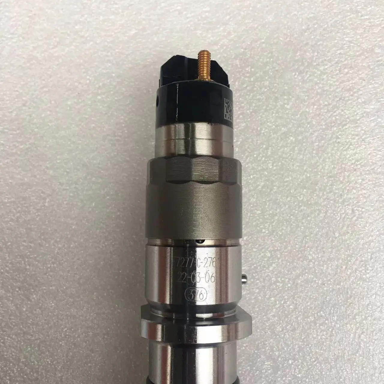 Brand new genuine diesel injector nozzle 0445120236 common rail injector fuel injector for sale