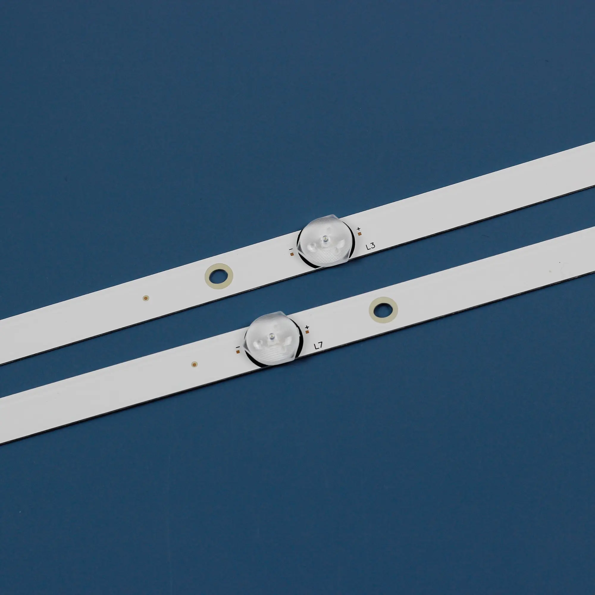 Tira de LED para iluminación trasera 9 lámparas para LE-5019NUDSA22 50LEX-1056/FT2C STM50P28USA22 HF49D10L-ZC22AG-02 CX50D09-ZC22AG-03 Rtv-5019usm