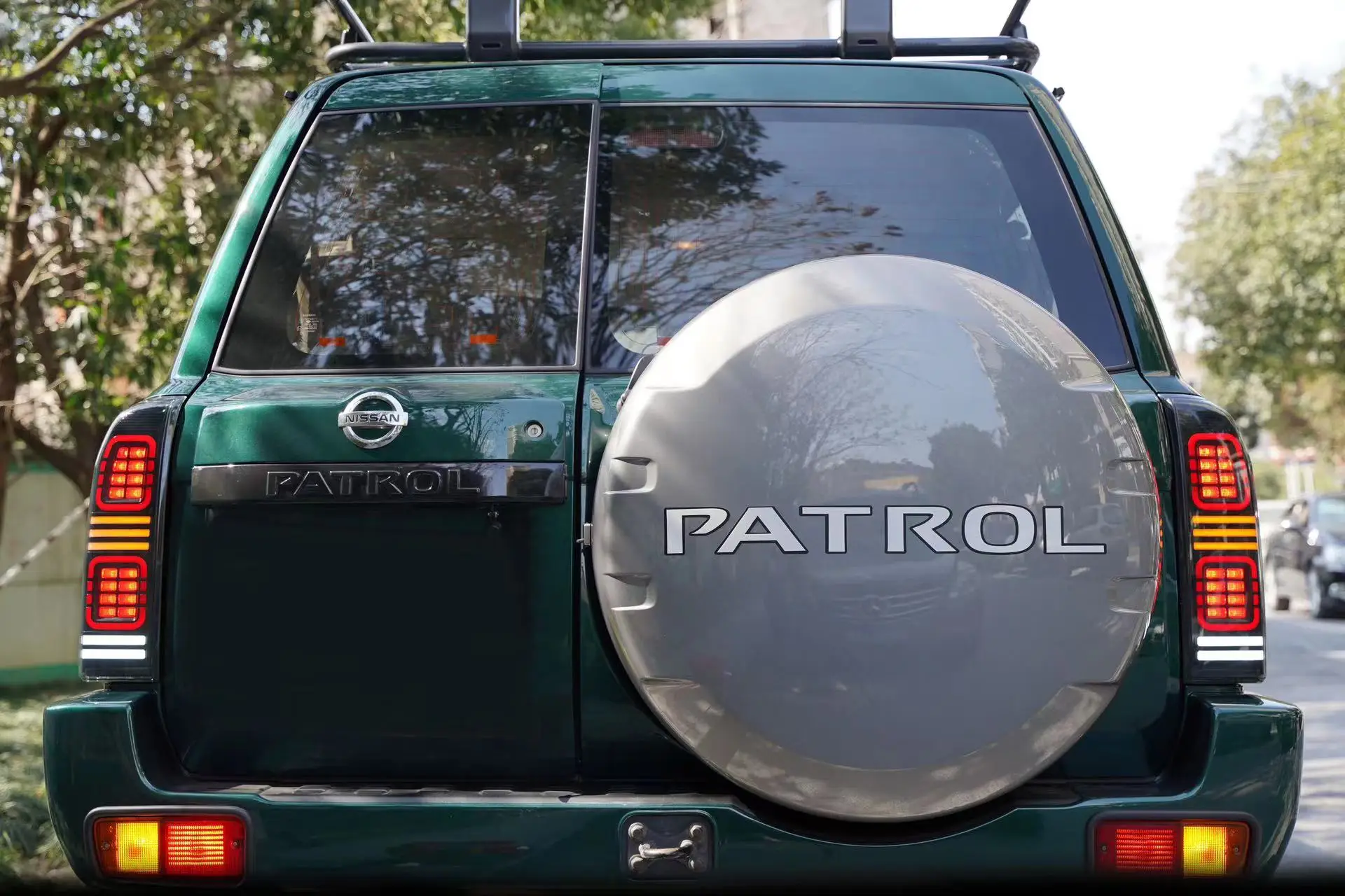 

2005-2016 Nissan Patrol Y61 автозапчасти новые модифицированные светодиодные задние фонари 5-го поколения указатели поворота стоп-сигналы