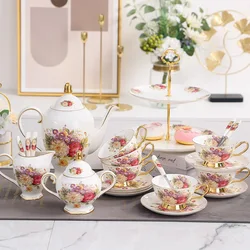 Small Fresh Flower Bone Porcelain Coffee Cup and Dish Coffee Set with Large Capacity British Flower Tea Pot for Home Use