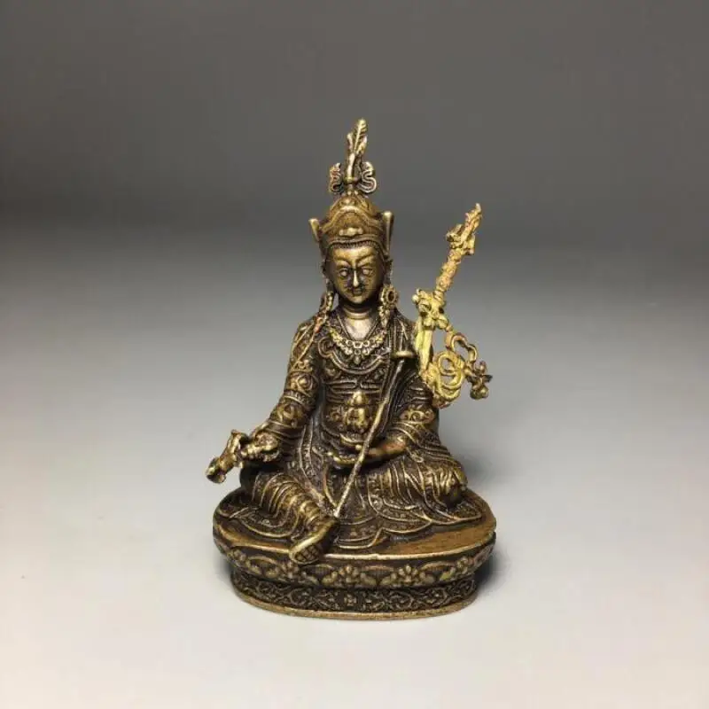 Retro Tibetan style Buddhist Statue Tantric Antique Brass mini Padmasambhava Buddha Statue Nepalese Crafts Desktop Ornament