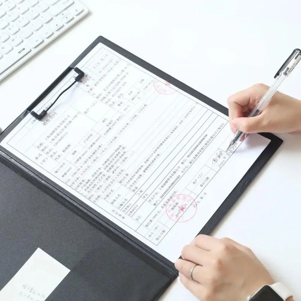 1 ชิ้นพับ A4 A5 คลิปบอร์ดสีดําพร้อมคลิปหัวเข็มขัด Conference แฟ้มโฟลเดอร์ PU หนัง Ultra - Smooth Writing Pad Office Supply