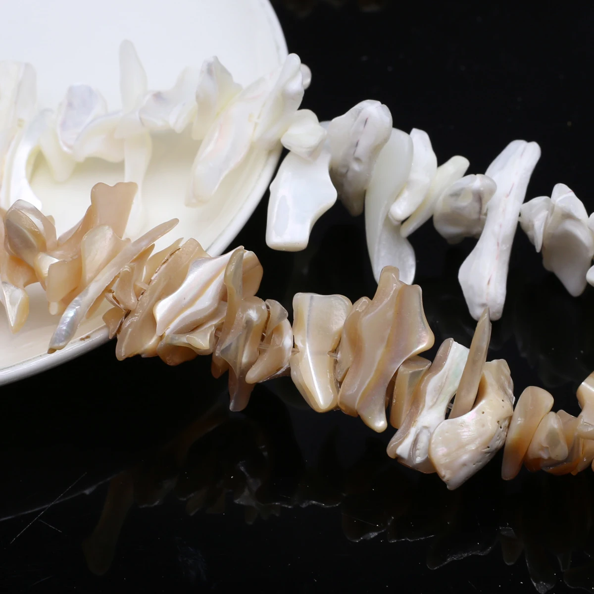 Natural Freshwater Shell Beading 18-25mm Irregular White Shell Loose Beads for Jewelry Making DIY Necklaces Bracelet Accessories