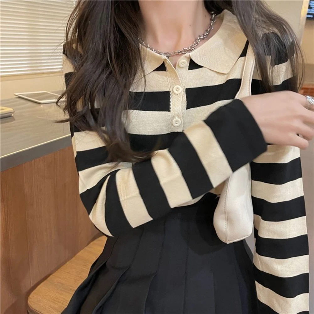 

Japanese Y2k T-shirt Women Long Sleeve Off Shoulder Striped Crop Tops Y2k Grunge Aesthetic Streetwear T Shirts Striped one shoul