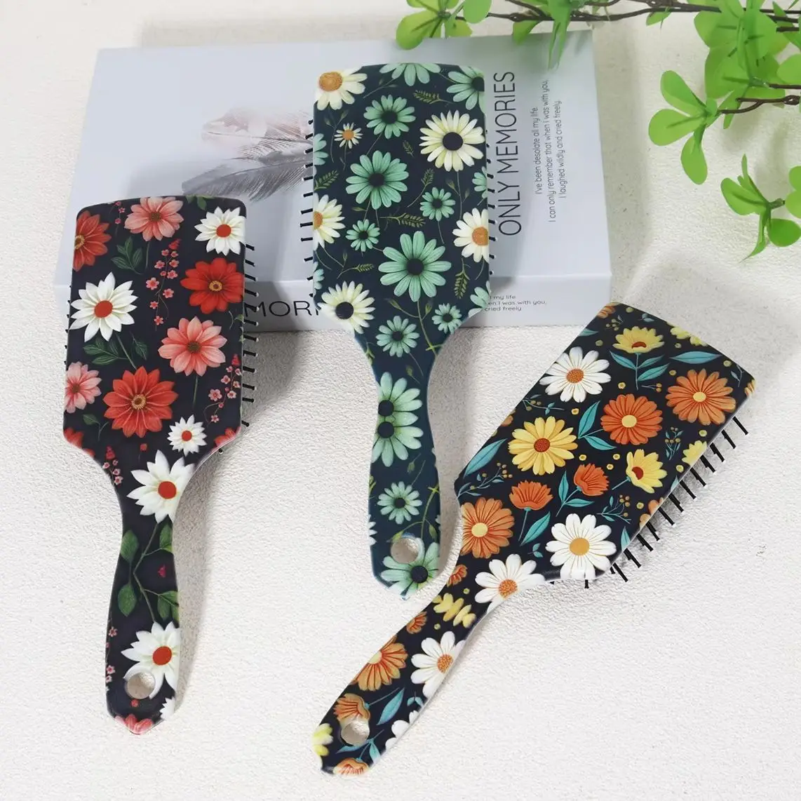 

1 piece of vibrant floral pattern airbag comb, scalp massage hair comb, long hair anti knot hair comb,Special for real hair wigs