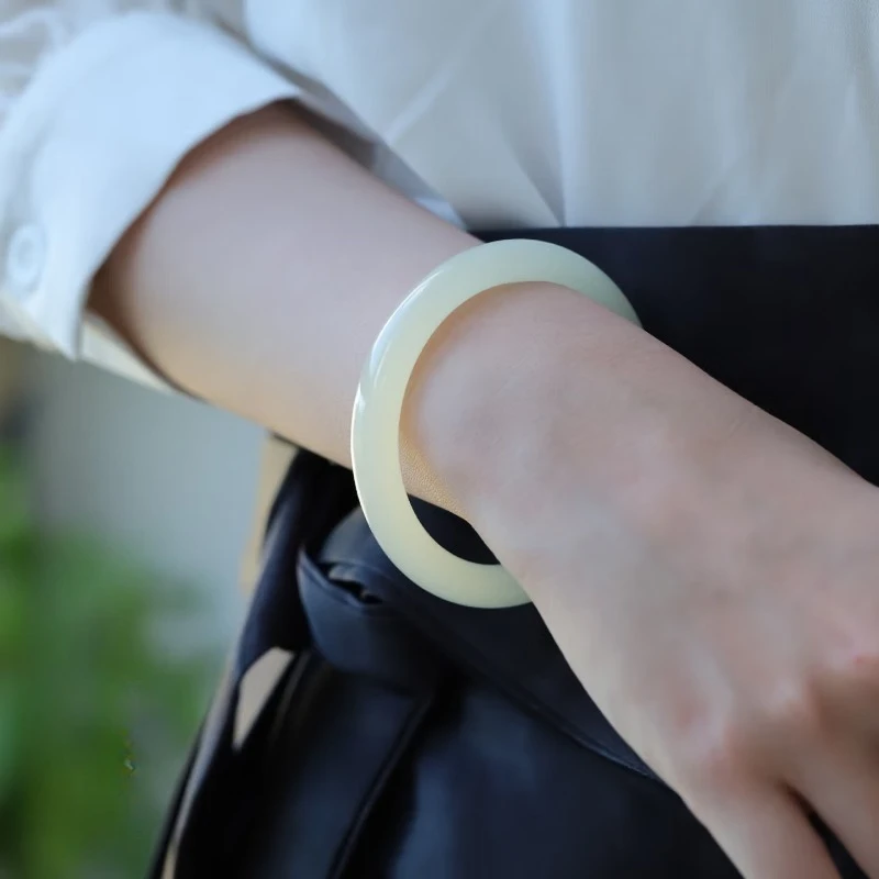 New High Ice Blue and White Jade Bracelet, Women's Fresh and Fashionable Jade Bracelet