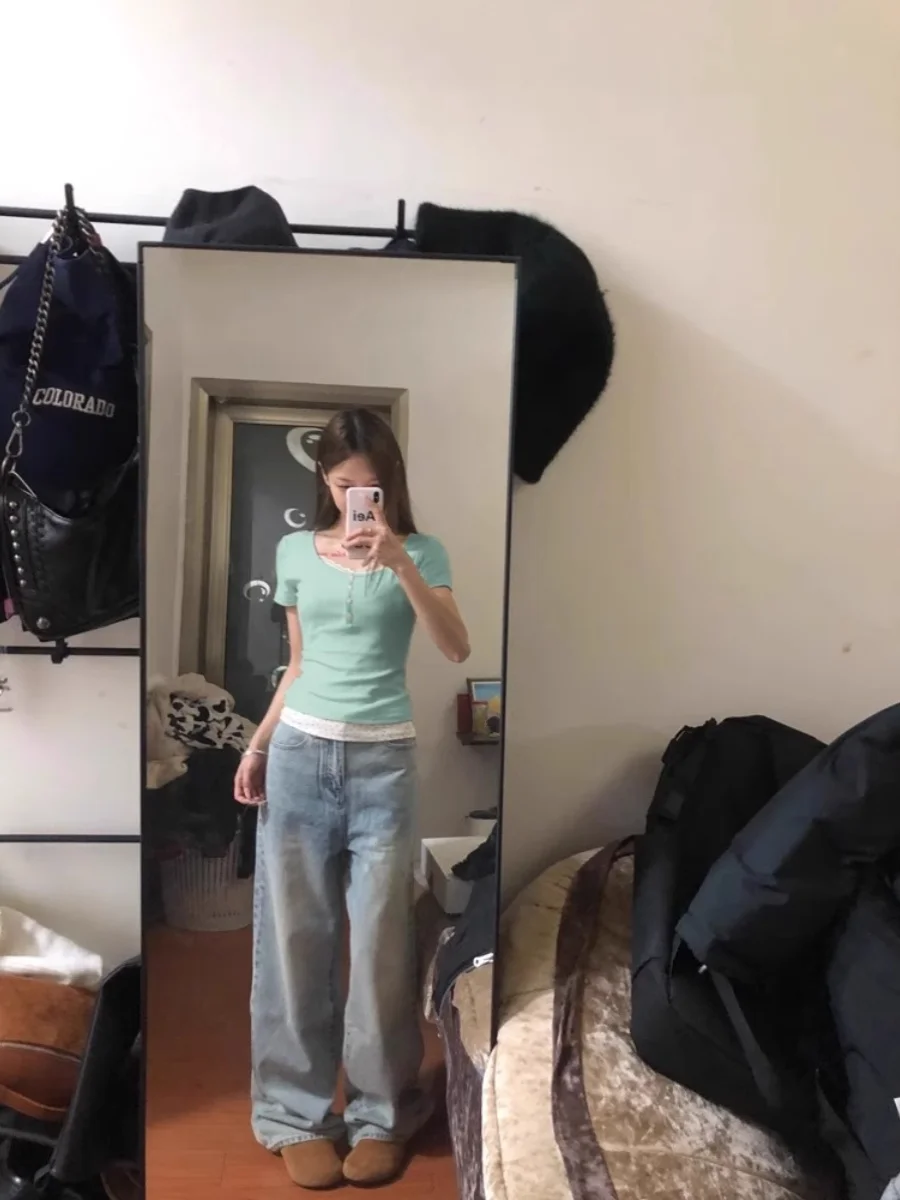 Camiseta Feminina de Verão Minteen com Estampa Floral, Corte Slim, Tamanho Moderno, Pure Desire Mambos Sle Top