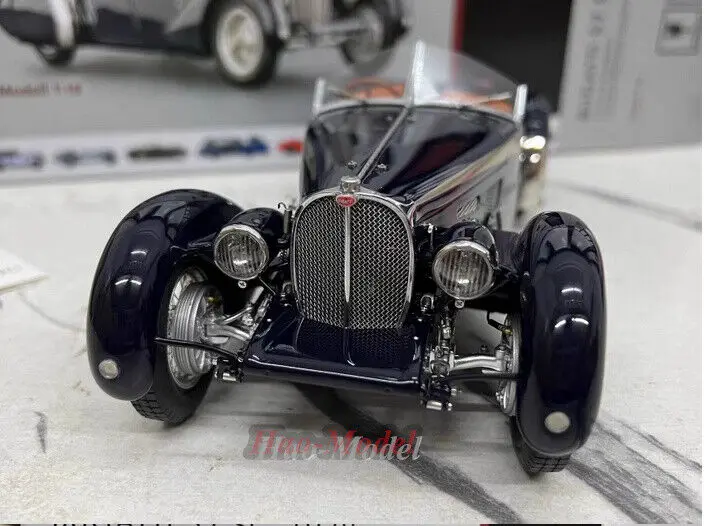 CMC-Diecast Metal Alloy Diecast Model Car para Meninos, Bugatti 57SC, Ornamentos Boutique, Brinquedos De Simulação, Presentes De Aniversário, Hobby Display, 1:18