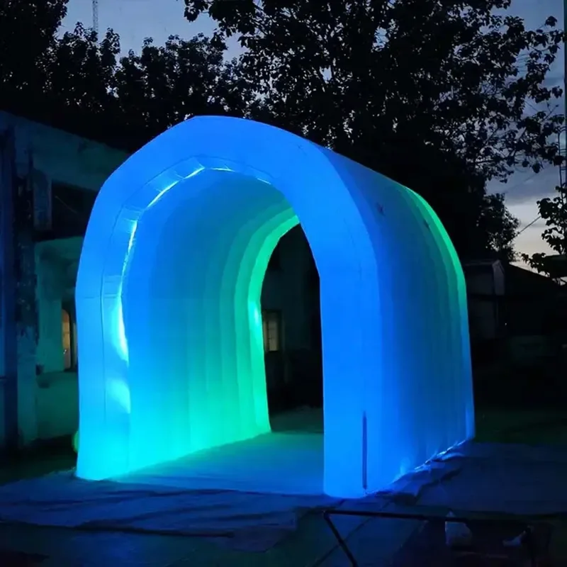 10m lange gigantische aangepaste witte opblaasbare tunneltent met kleurrijke led-verlichting opblaasbare winter iglo koepel voor evenementen feestverkoop