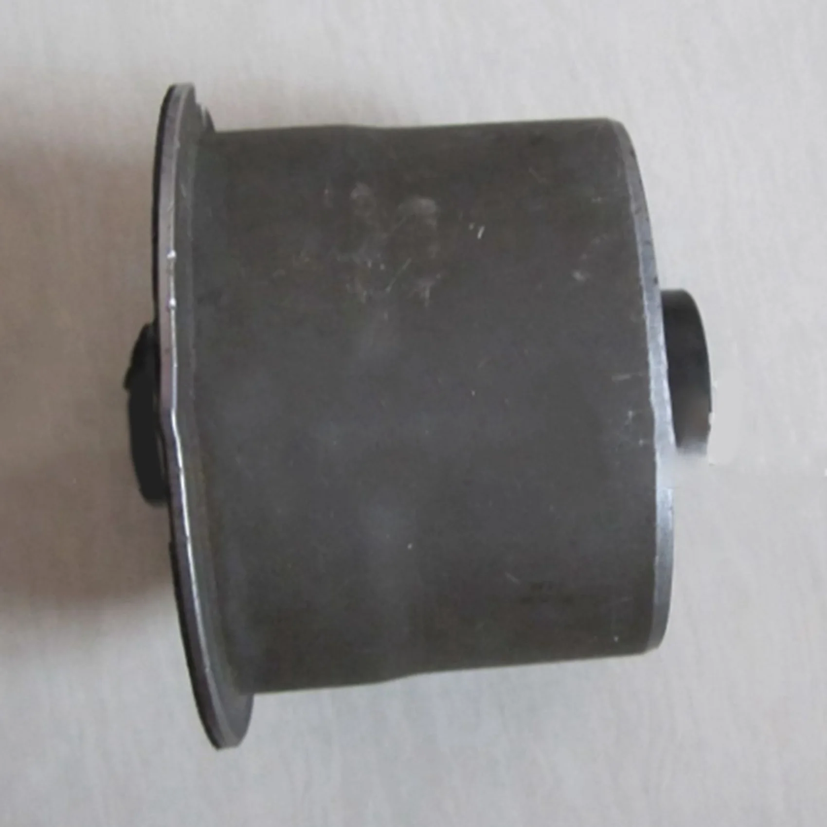 M49K-2X 52088357 Rear Lower Control Bushing For Jeep Grand Cherokee WJ 1999-2004