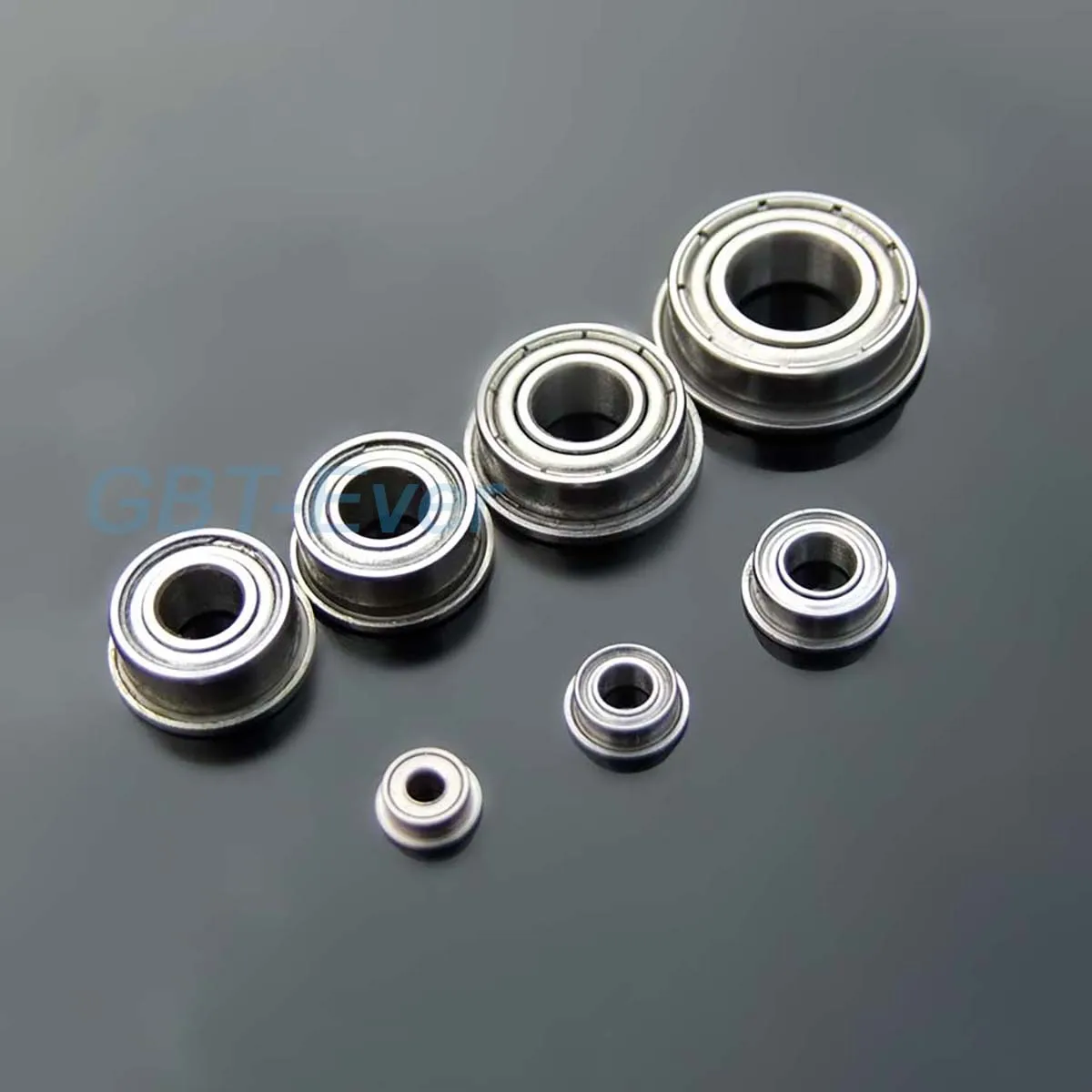 1-100szt Łożysko kulkowe poprzeczkowe Średnica wewnętrzna 2mm 3mm 4mm 5mm 6mm 8mm Łożysko kołnierzowe silnika DIY Zdalnie sterowany model samochodu Materiały