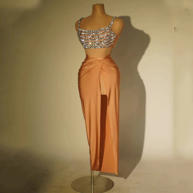 Nowy seksowny strój do tańca na rurze błyszczące Rninestones górna spódnica z rozcięciem damskie świętuj Gogo kostiumy tancerza sceniczny zestaw ubrań festiwalowych