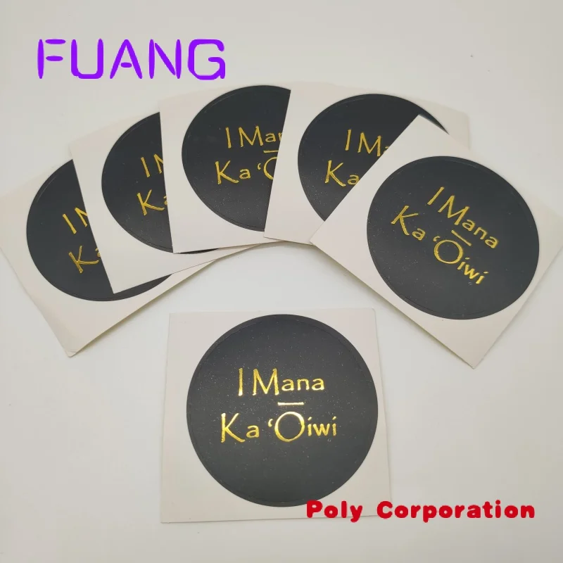 Prive Design Custom Gestanst Zelfklevend Papier Stickers Custom Goudfolie Bedrukt Merk Logo Sticker