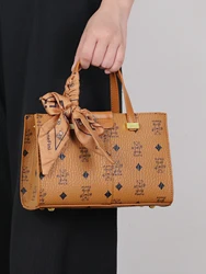 Fashion luxury handbag in the fall of 2024, the new high-end western-style small square bag trend printing one-shoulder messenge
