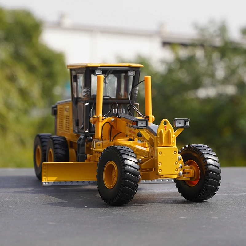 1:35 Original Mountain Push SG21-3 Grader, Mountain Push Grader Model Mechanical Engineering Vehicle Alloy Model
