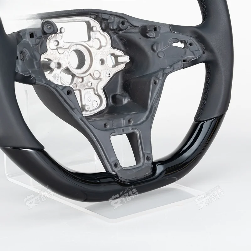 For Volkswagen Lamando (2015-2021) Piano Black Steering Wheel ( Old-to-New Upgrade Part)