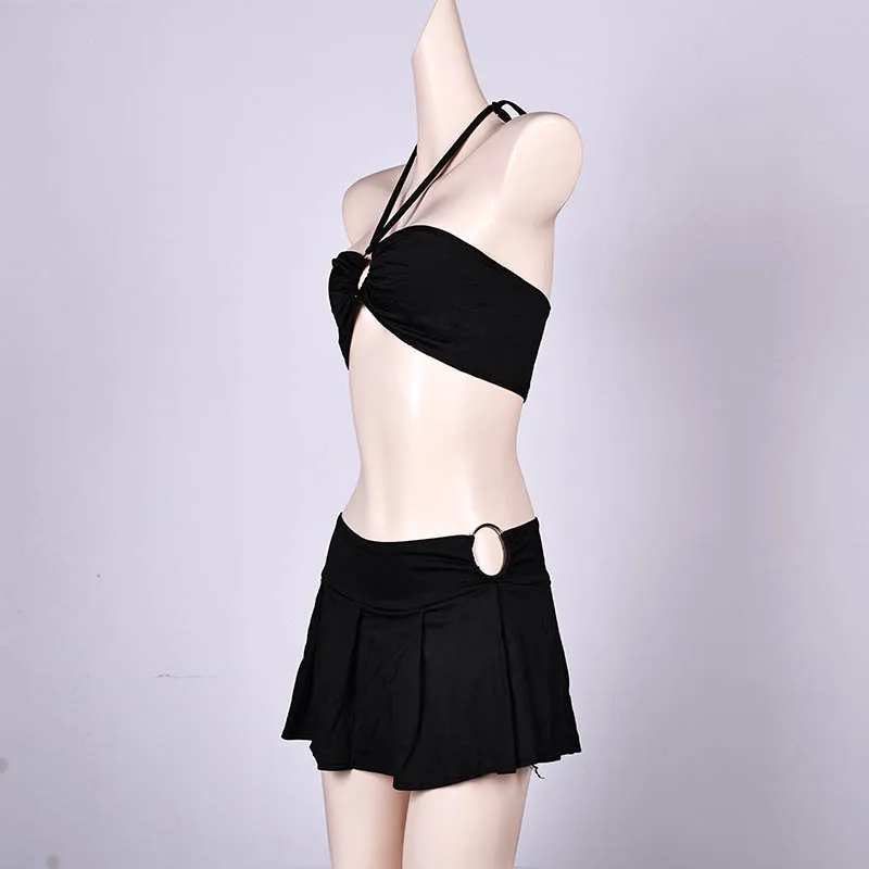 Seksowne czarne bikini damskie Solid Halter Ring Halter Cross Cover Up 2-częściowy strój kąpielowy 2024 Strój kąpielowy Plisowana mini spódniczka