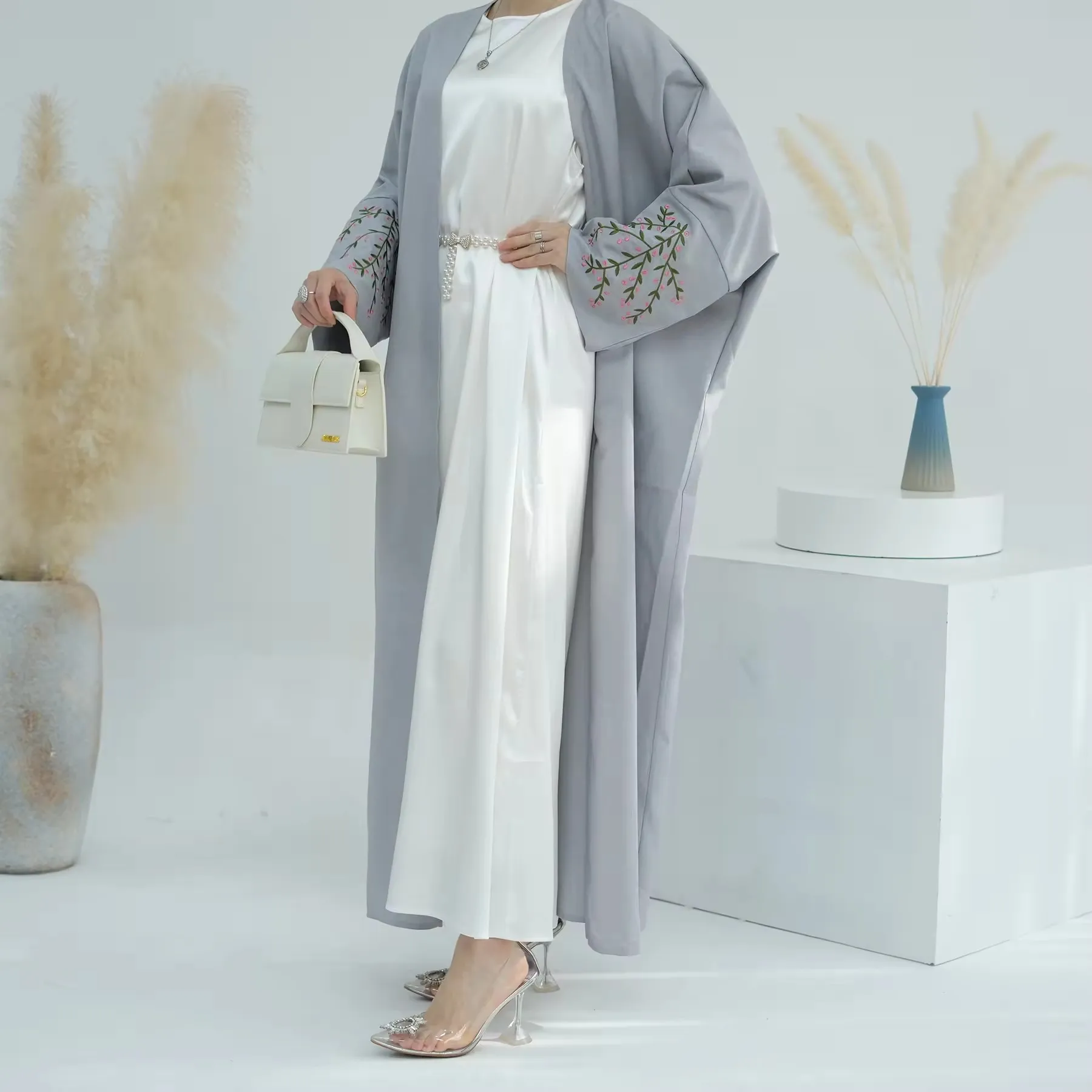 2024 Eid Ramadan Bloemen Borduurwerk Abaya Bescheiden Kleding Dubai Abaya Kalkoen Linnen Kimono Islamic Kleding