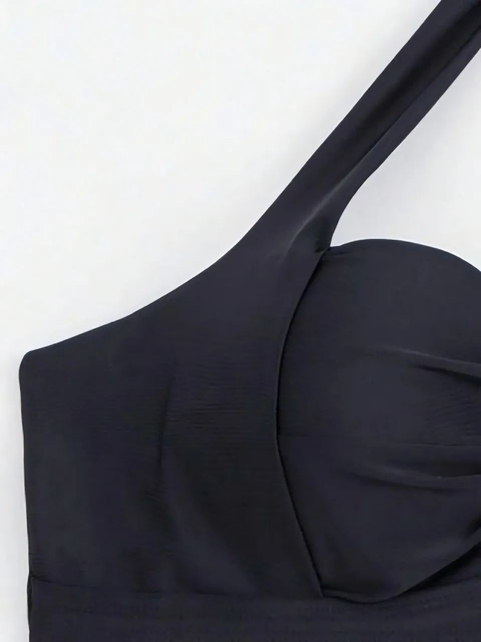 2026 Sexy Halter String Bikini Donna Vita alta Costumi da bagno Donna Twist Costume da bagno Solid Bagnanti Costume da bagno Beachwear