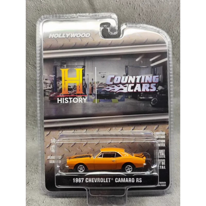 

Diecast GreenLight 1:64 Scale 1967 CHEVROLET CAMARO RS Muscle Man Alloy Car Model Collectible Toy Gift Souvenir Display Ornament