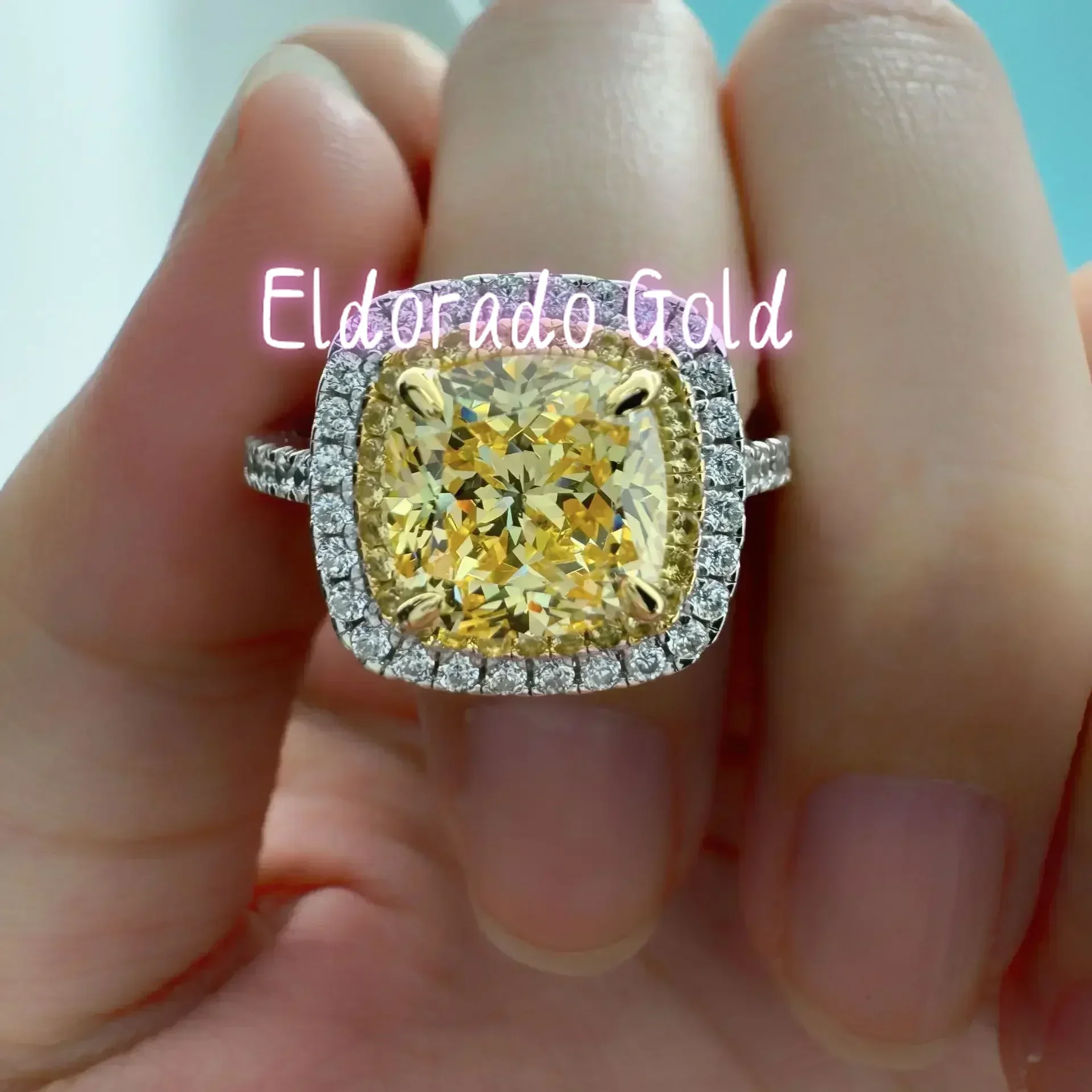 

Eldorado Gold Solid 14K White Gold AU585 Platinum PT950 Ring Double Bezel Surrounded by Fat Square 2.5 Carat Yellow Diamond Rin