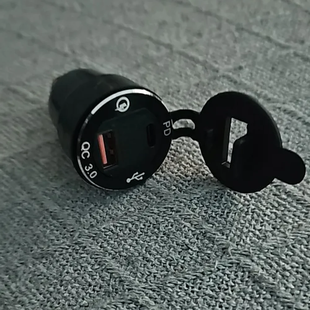 

Universal Motorcycle Quick Charge Type C+USB Plug Socket Power Adapter For BMW R1200GSR1250GS ADV F 900R 900XR 850GS 750GS