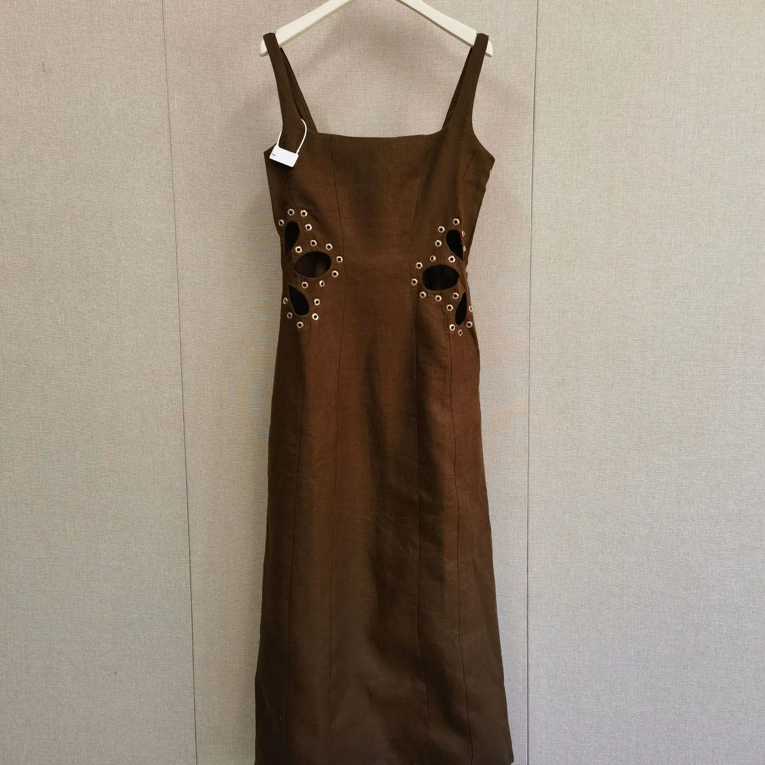 

Elegant Summer Sexy Rivet Hollow out Waist Baring Sleeveless Square Collar Halter Long Dress Date Dress French Style Midi Dress