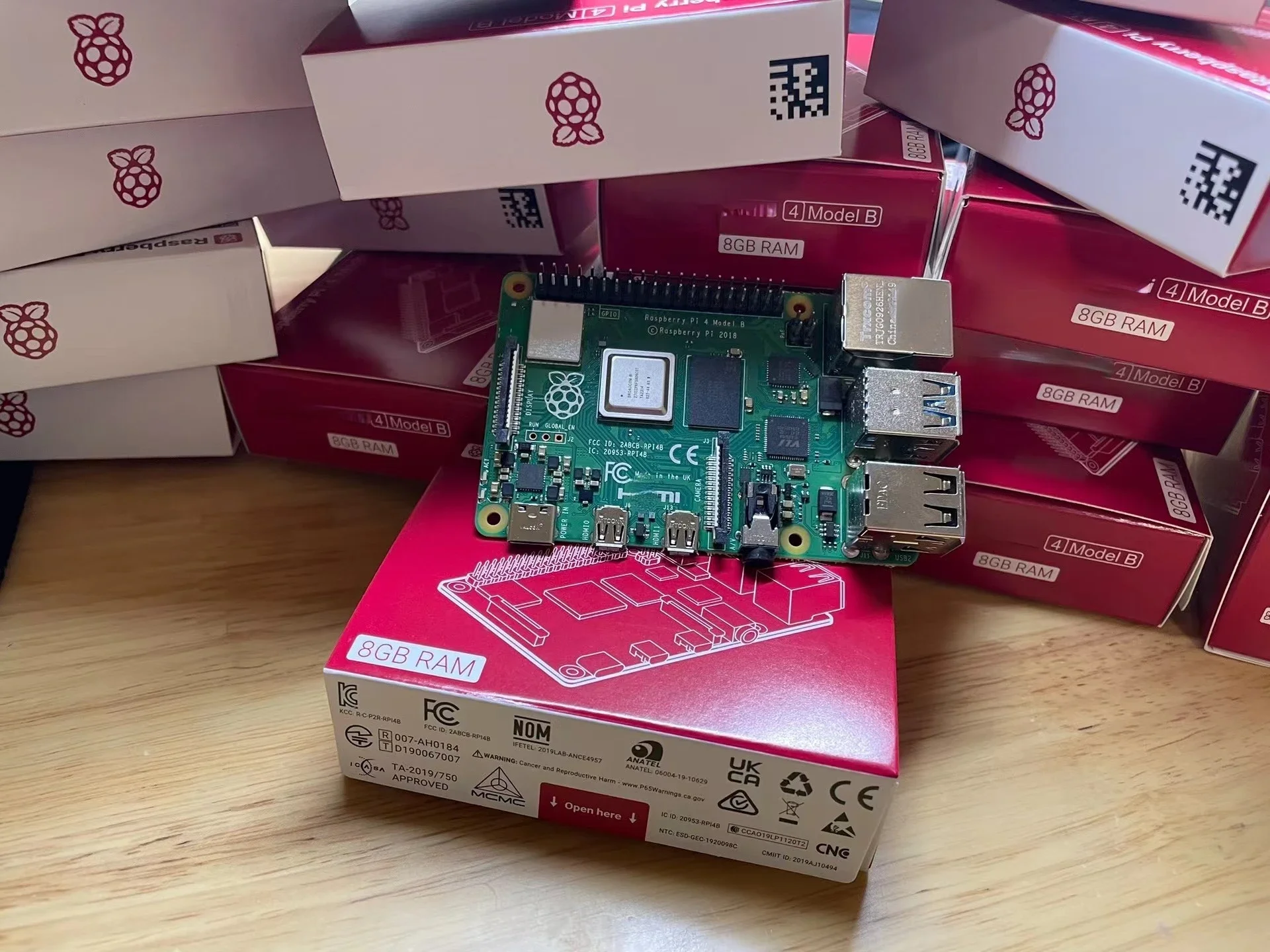 

Original Raspberry Pi model Pi4 model 8GB