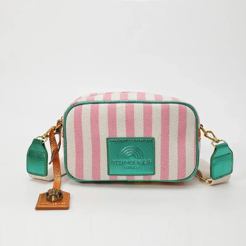 

Stylish Women's Leather Crossbody Bag With Classic Elegant Design By Famous Designer For Ladies Daily Fashion Use