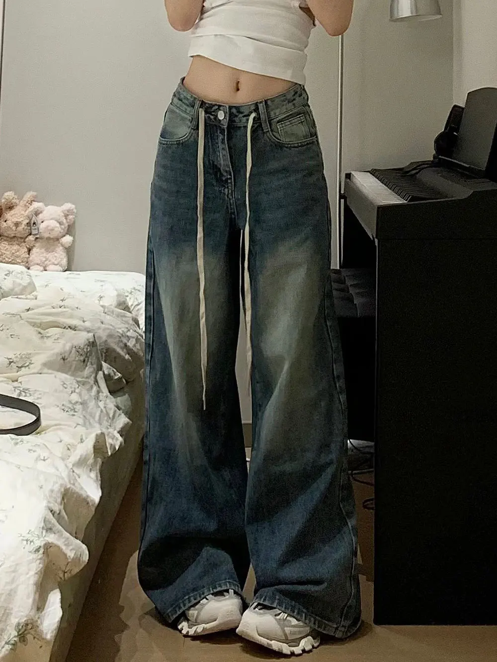

American Style High Waist Loose Fit Women's Jeans Retro Washed Drawstring Design Straight Leg Floor-Length Trousers