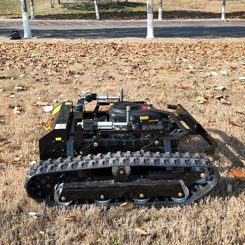 800mm Crawler Remote Control Lawn Mower Mini Robot Lawn Mower With Snow Plow Attachments