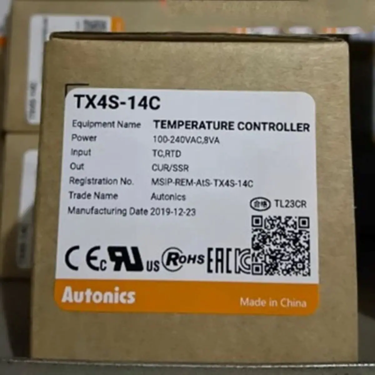 TX4S-14C LCD display PID temperature controller