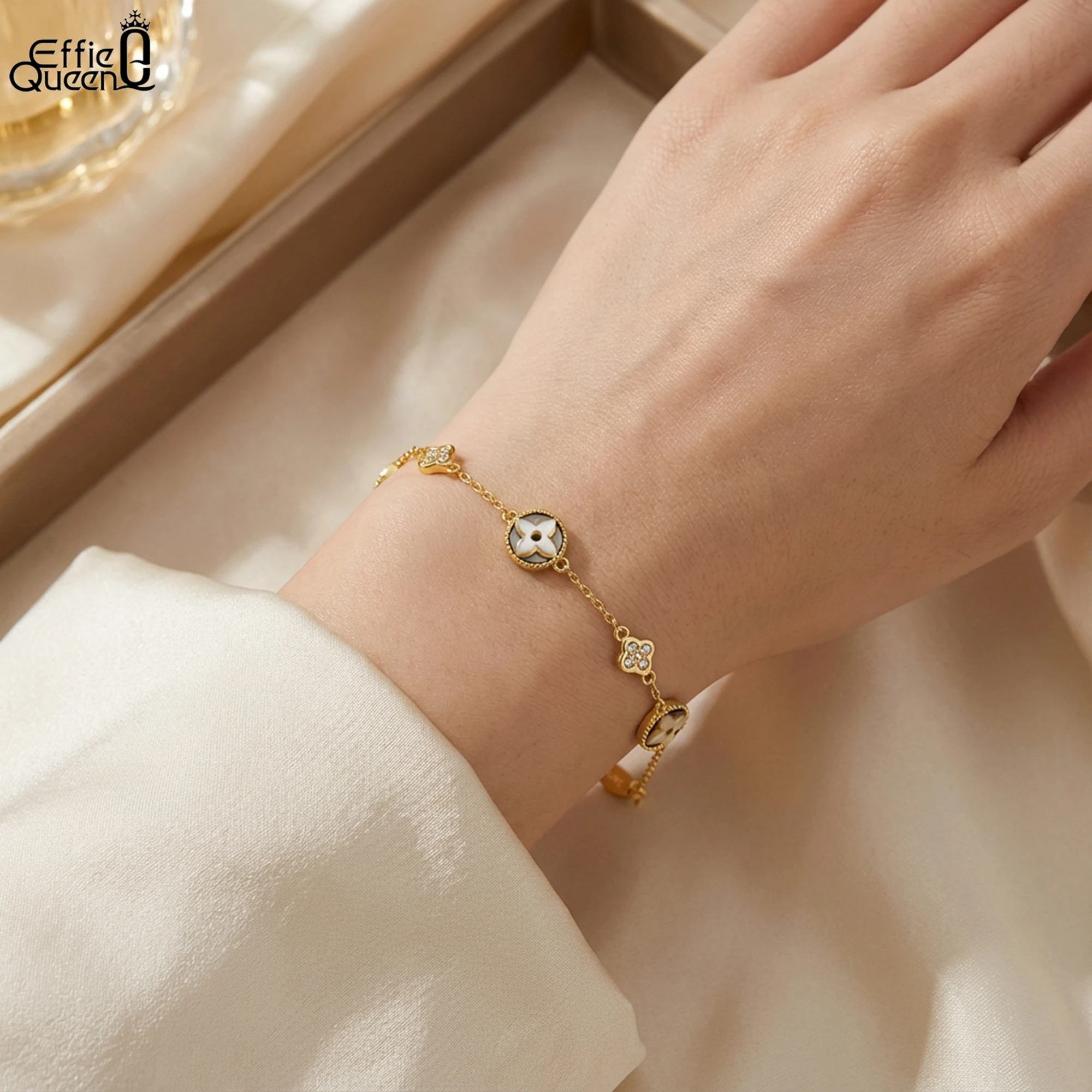 

EFFIE QUEEN 925 Sterling Silver Shell Bracelet O-Chain With 5A Cubic Zirconia Four Leaf Clover Style Lucky Symbol Present GMB71