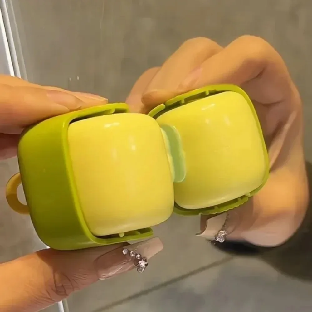 1pc Mini Washable Lint Roller Reusable Sticky Roller Strong Adhesive Pet Hair Remover for Clothes Furniture Cleaning