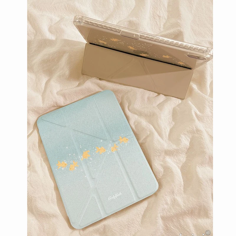 Cartoon Goldfish iPad Case For iPad Pro 11 13in 2025 iPad Pro 12.9in Air7 10th 11th M4 M5 Y-Shaped Folding Protective Cover