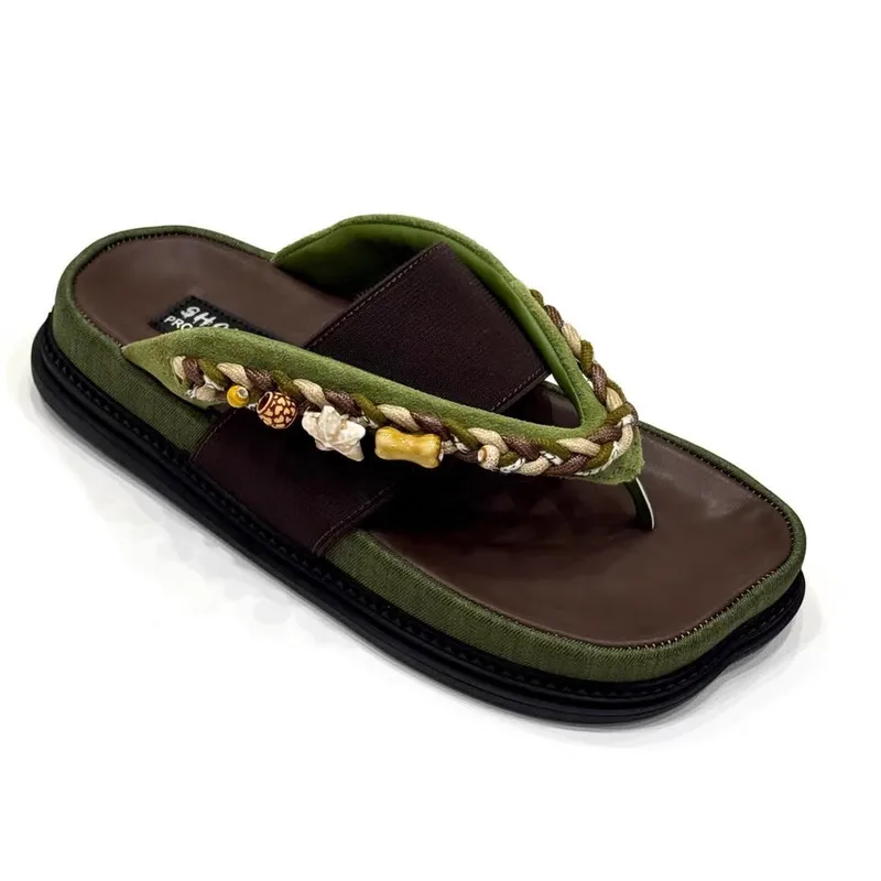 

2026 Women Slippers Summer Fashion Weave Design Beading Decor Square Toe Clip Toe Female Shoes Outdoor Casual Comfort Sandals