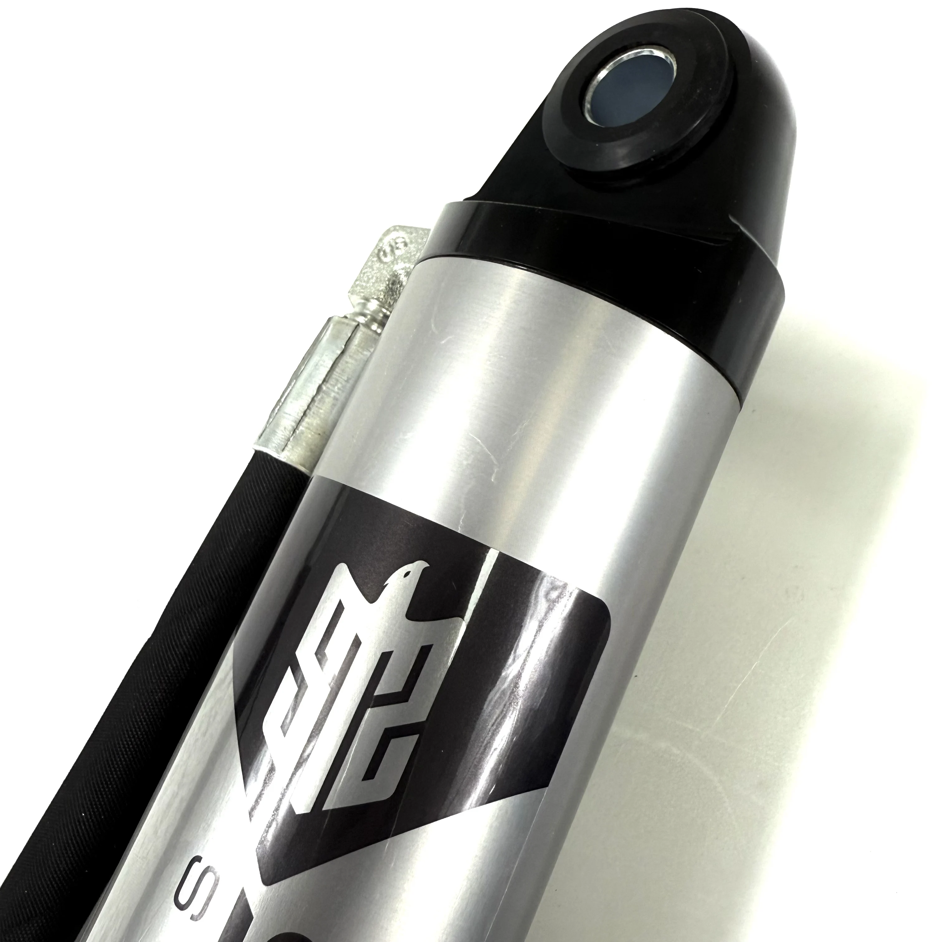 

High Quality Off Road Racing Front Rear Shock Absorbers With Compression Adjustable For Nissan NP300/D40